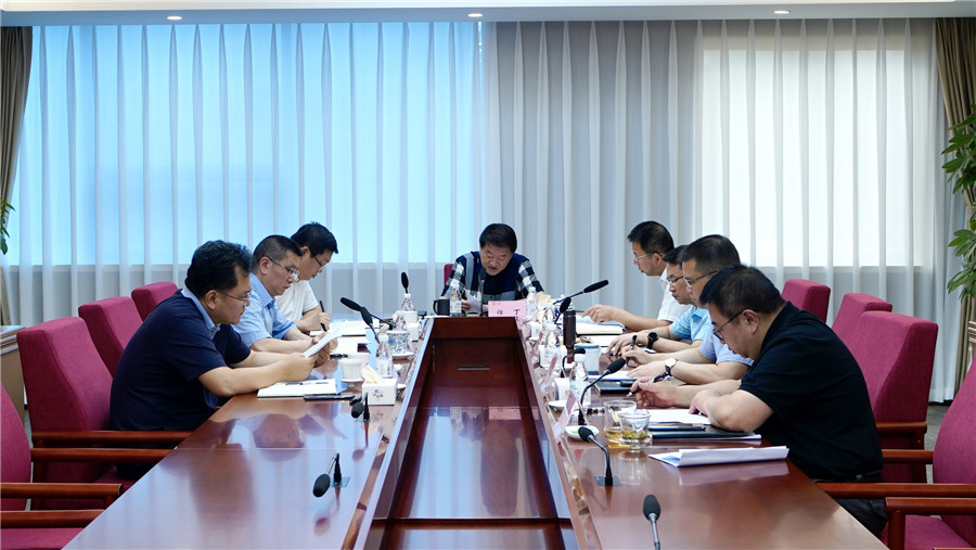 省尊龙集团官网集团党委理论进建中心组专题进建钻研习近平总书记“七一”沉要讲话