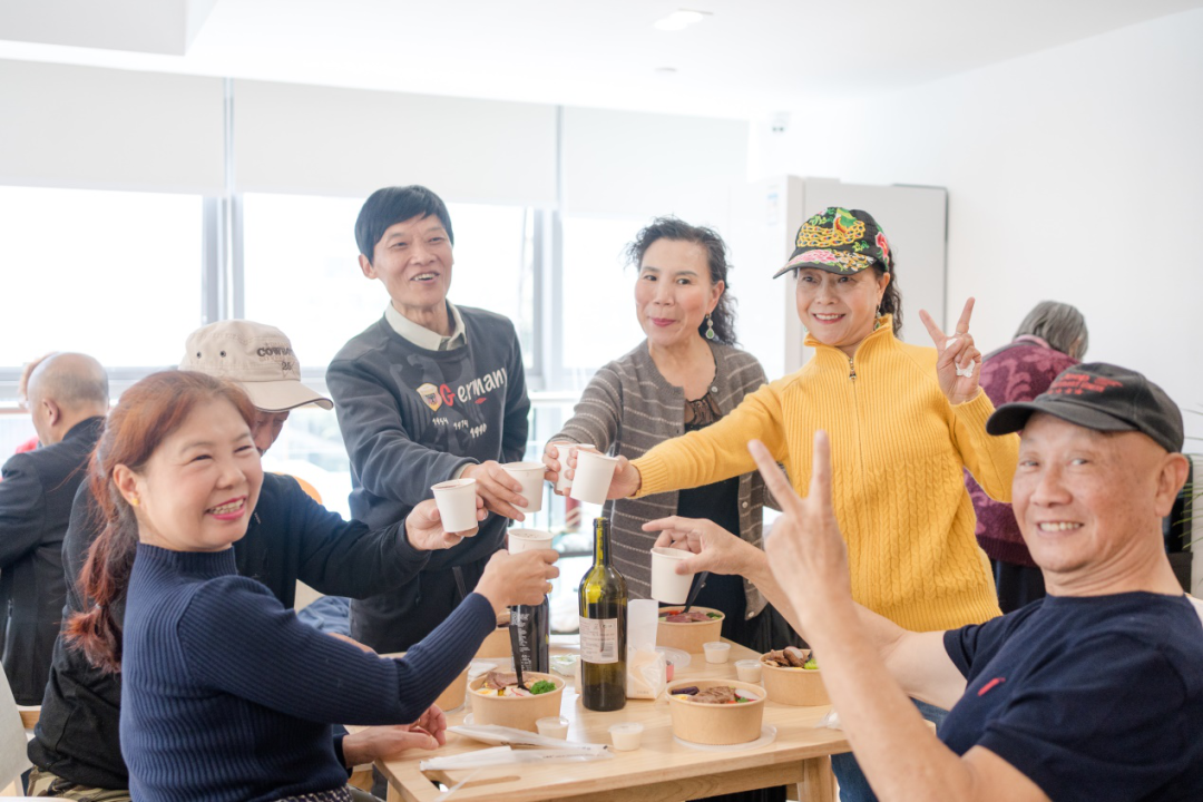 d732b8bf-e56a-4c52-86d8-60f3f2b096ad