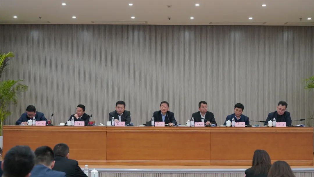 1bfbf4af-baa4-4c38-a11c-905a5e3682fc