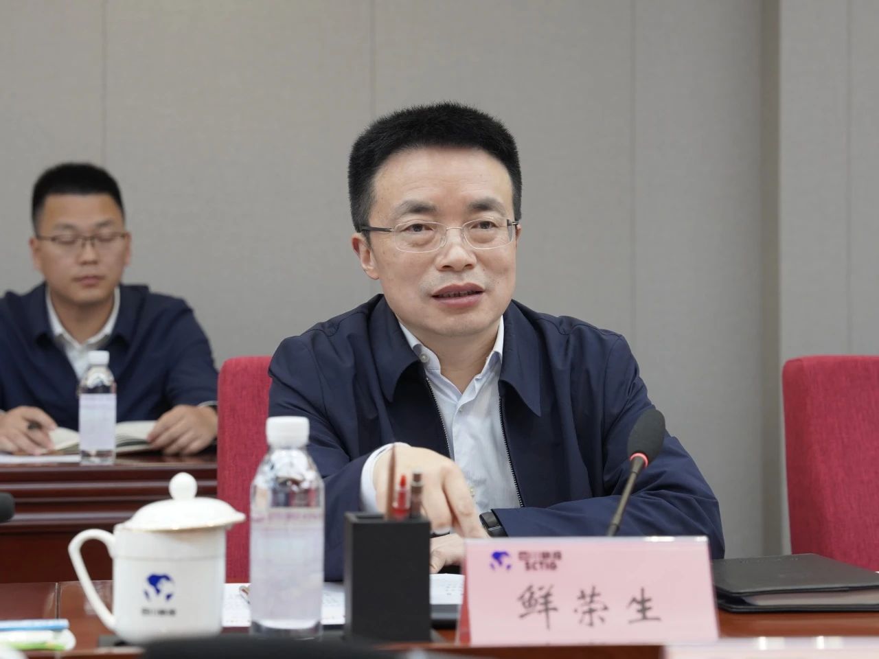 db430e96-eef2-4b60-9271-710ed6792d44