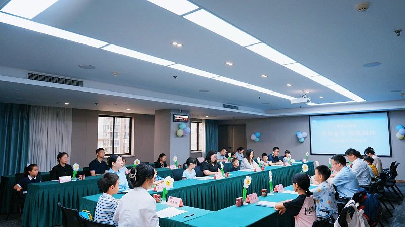 四川省尊龙集团官网集团“美好童年·安逸相伴”暑期成长营暖心开班！